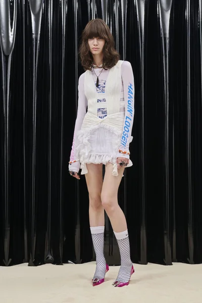 Look 34